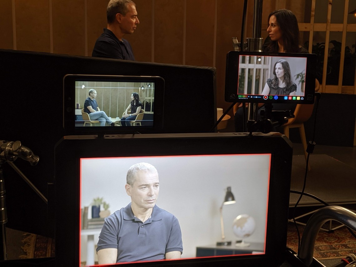 FILMING FOR THE GOOGLE LEADERSHIP SCHOOL IN MOUNTAIN VIEW STUDIOS.