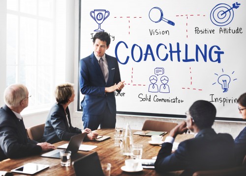 COACHING EN EMPRESAS: LA INVERSIÓN QUE IMPULSA LA RENTABILIDAD Y EL CUMPLIMIENTO DE KPI